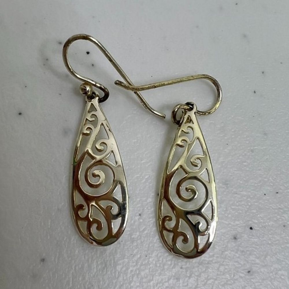 925 SU CH Earrings Gold Tone Swirl Teardrop Swirl Dangle Drop Dangle‎ Boho